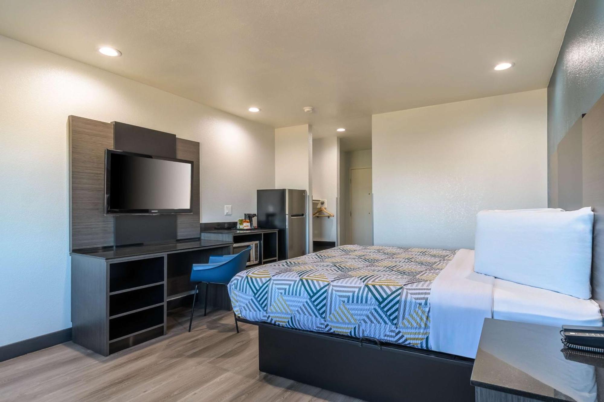Studio 6 Suites Perris, Ca Exterior photo